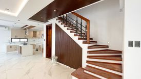 4 Bedroom Townhouse for sale in Kapitolyo, Metro Manila