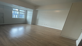 2 Bedroom Condo for sale in San Lorenzo, Metro Manila