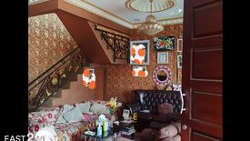 Rumah dijual dengan 4 kamar tidur di Alam Jaya, Banten