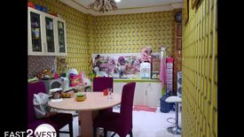 Rumah dijual dengan 4 kamar tidur di Alam Jaya, Banten