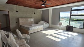 6 Bedroom House for sale in Pasong Tamo, Metro Manila