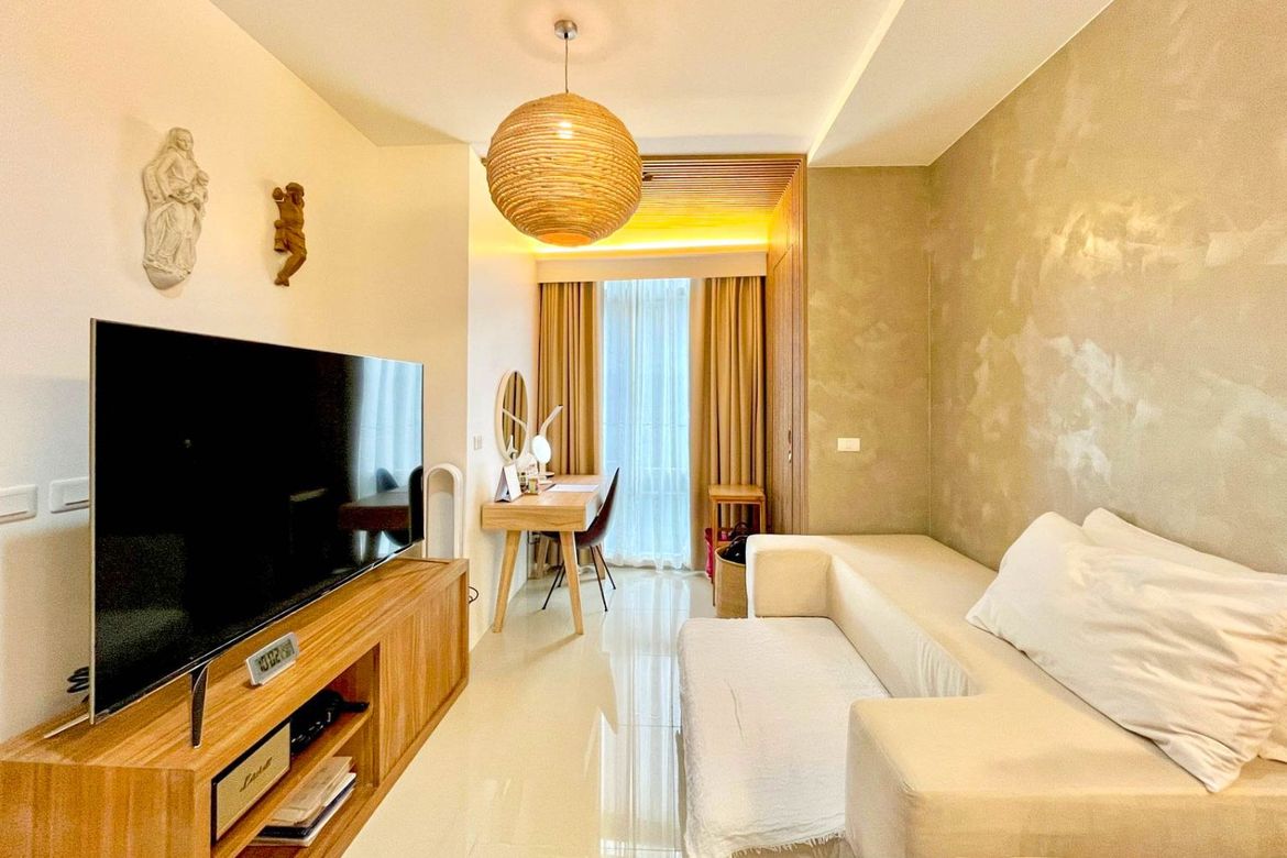 📣FIRE SALE!🔥 2 Bedroom 2BR Condo for Sale in BGC, Taguig at East Gallery Place