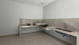 Rumah dijual dengan 3 kamar tidur di Dauh Puri, Bali