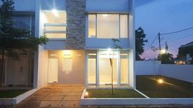 Rumah dijual dengan 3 kamar tidur di Kreo Selatan, Banten