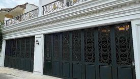 Rumah dijual dengan 5 kamar tidur di Jati Padang, Jakarta