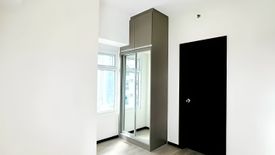 1 Bedroom Condo for sale in The Trion Towers III, BGC, Metro Manila