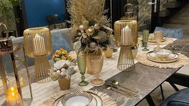 5 Bedroom House for sale in Almanza Uno, Metro Manila