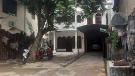 Rumah dijual dengan 13 kamar tidur di Lenteng Agung, Jakarta