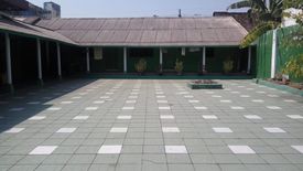 4 Bedroom House for sale in Ngampel, East Java