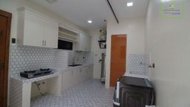 4 Bedroom House for sale in Talon Dos, Metro Manila