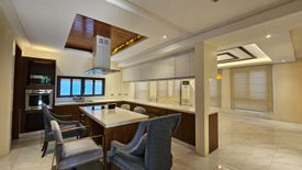 5 Bedroom House for sale in New Alabang Village, Metro Manila