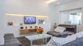 Cho thuê villa 4 phòng ngủ tại Mỹ An, Quận Ngũ Hành Sơn, Đà Nẵng