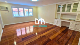 4 Bedroom House for sale in Highway Hills, Metro Manila near MRT-3 Shaw Boulevard