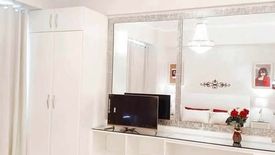 Condo for rent in McKinley Hill, Metro Manila