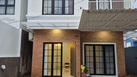Rumah dijual dengan 3 kamar tidur di Cibubur, Jakarta