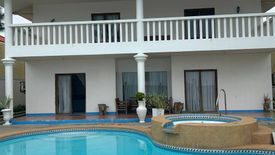 5 Bedroom House for sale in Luyang, Cebu