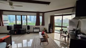3 Bedroom Condo for sale in Urdaneta, Metro Manila near MRT-3 Ayala
