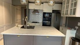 2 Bedroom Condo for rent in Two Serendra, BGC, Metro Manila