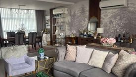 4 Bedroom Townhouse for sale in Pedro Cruz, Metro Manila near LRT-2 J. Ruiz