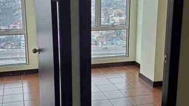2 Bedroom Condo for Sale or Rent in San Lorenzo Place, Bangkal, Metro Manila near MRT-3 Magallanes