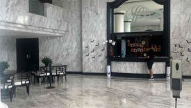 3 Bedroom Condo for sale in Urdaneta, Metro Manila near MRT-3 Ayala