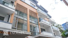 5 Bedroom House for sale in Addition Hills, Metro Manila