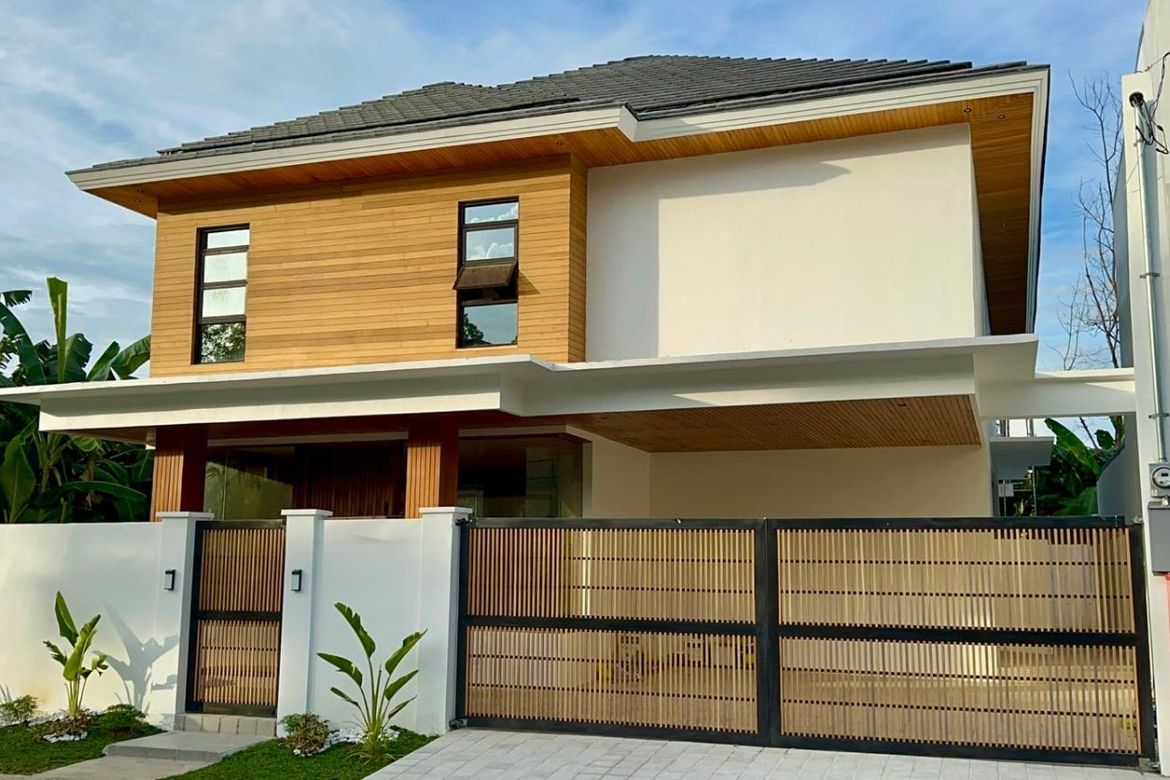 Brand New Modern Tropical 5-Bedroom House for Sale in Sitio Seville Neopolitan Fairview, Quezon City beside Casa Milan