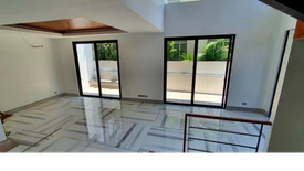 5 Bedroom House for sale in McKinley Hill, Metro Manila