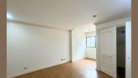 4 Bedroom House for sale in Ugong Norte, Metro Manila