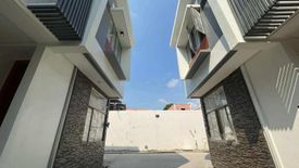 3 Bedroom Townhouse for sale in Bahay Toro, Metro Manila