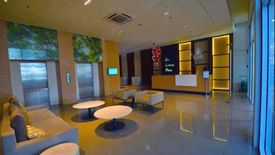 2 Bedroom Condo for Sale or Rent in San Lorenzo Place, Bangkal, Metro Manila near MRT-3 Magallanes