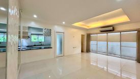 2 Bedroom House for rent in Bel-Air, Metro Manila