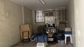 3 Bedroom House for sale in San Lorenzo, Metro Manila near MRT-3 Ayala