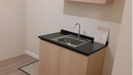 Condo for sale in Highway Hills, Metro Manila near MRT-3 Shaw Boulevard