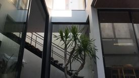 Villa dijual dengan 3 kamar tidur di Jimbaran, Bali