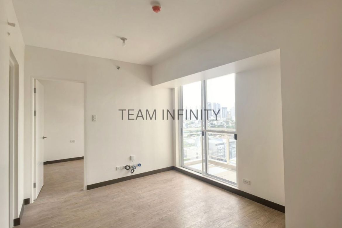 1 BEDROOM CORNER UNIT NO OBSTRUCTION CONDO NEAR BGC FOR ONLY 16K MONTHLY