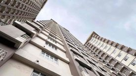 1 Bedroom Apartment for sale in Pio Del Pilar, Metro Manila near MRT-3 Magallanes