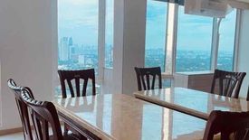 3 Bedroom Condo for sale in BGC, Metro Manila