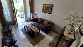 7 Bedroom House for sale in Dago, West Java