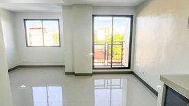 Shophouse for rent in San Isidro, Metro Manila