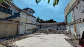 Land for sale in Apolonio Samson, Metro Manila