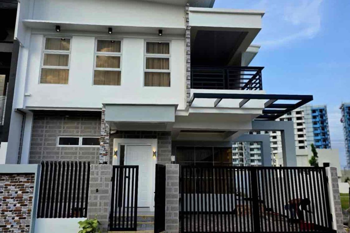 Luxurious 5-Bedroom Home in Ponte Verde, Davao City