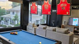 6 Bedroom House for sale in Pasong Tamo, Metro Manila