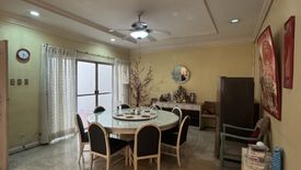 4 Bedroom House for sale in Addition Hills, Metro Manila