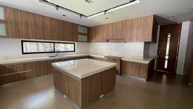 5 Bedroom House for rent in Forbes Park North, Metro Manila near MRT-3 Buendia