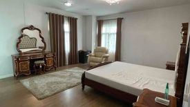 3 Bedroom Condo for sale in The Meranti at Two Serendra , BGC, Metro Manila