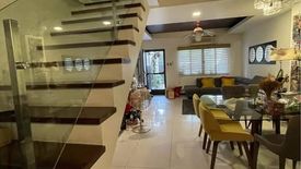 3 Bedroom Townhouse for sale in Kapitolyo, Metro Manila