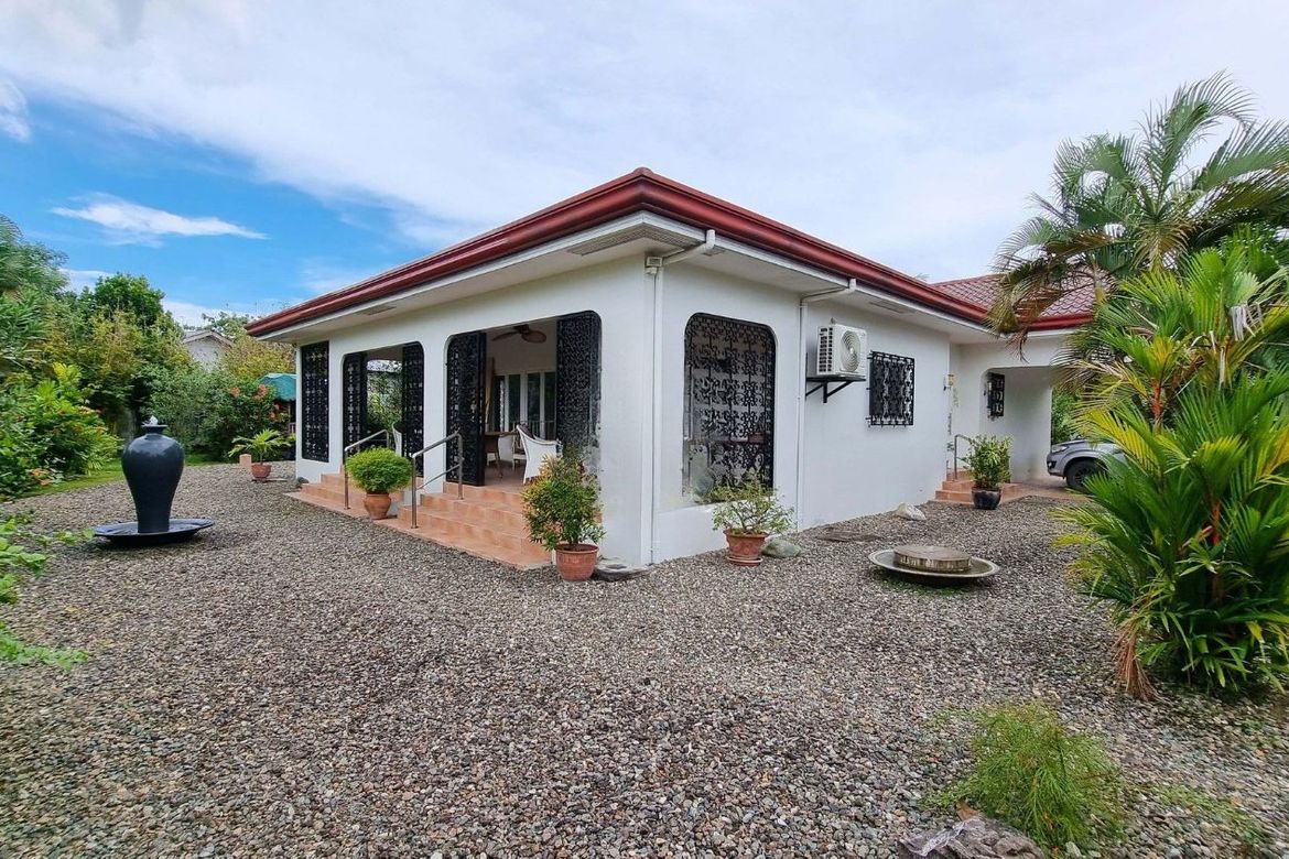 5 Spacious Bedrooms Bungalow House & Lot for Sale in Talisay City, Cebu
