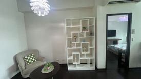 2 Bedroom Condo for rent in EIGHT FORBESTOWN ROAD, Bagong Tanyag, Metro Manila