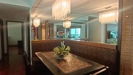 2 Bedroom Condo for rent in San Lorenzo, Metro Manila near MRT-3 Ayala